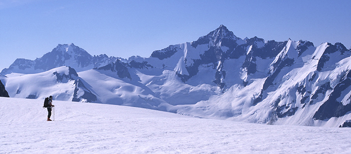 Camp at Klawatti col